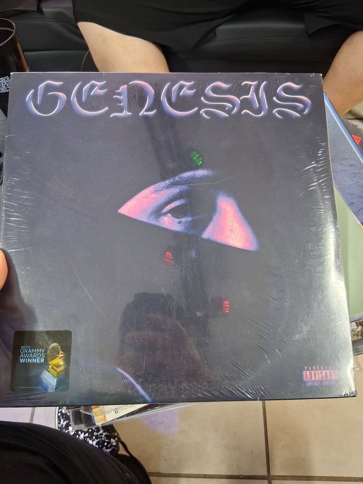 Génesis Peso Pluma - Vyle Vinyl